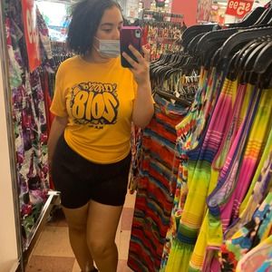 Meet your Posher, Crystal